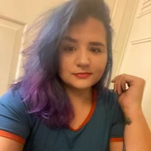 Meet your Posher, Julia